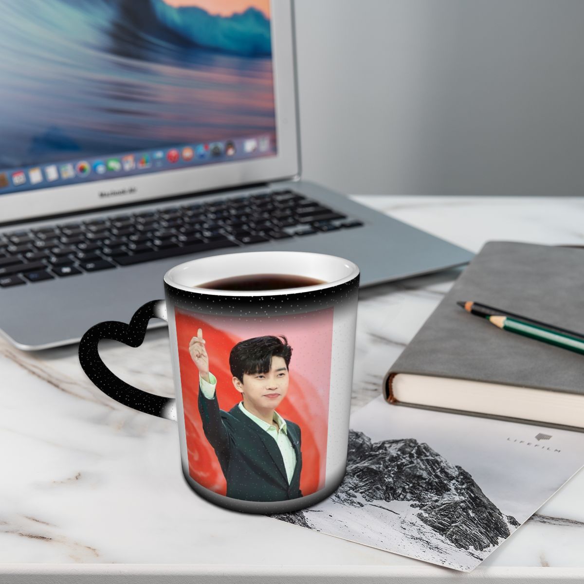 Lim Young Woong Mok Grappige k - Young Tea Coffee recensie en prijs
