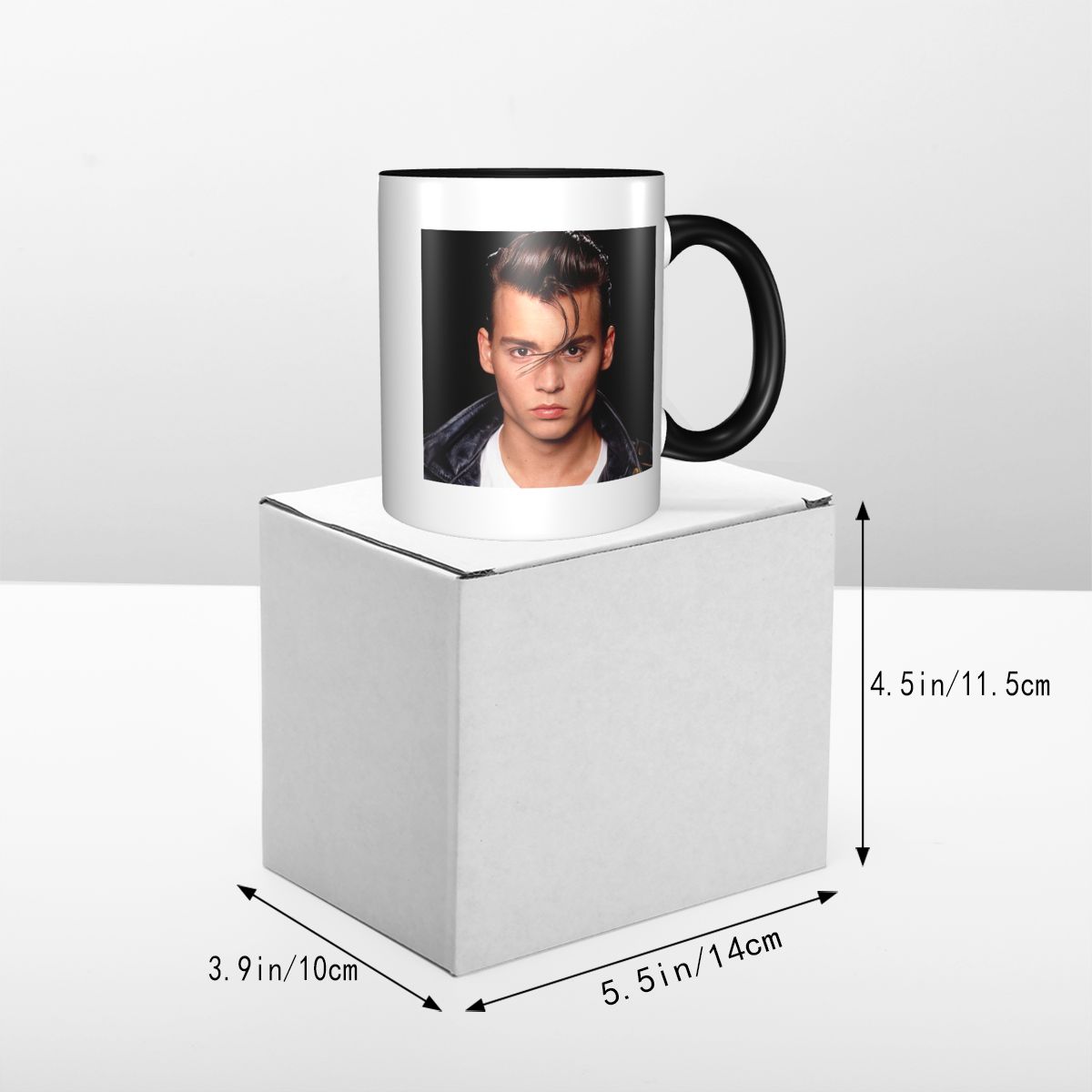 Jonge Johnny Depp mok grappige - Young Tea Coffee recensie en prijs