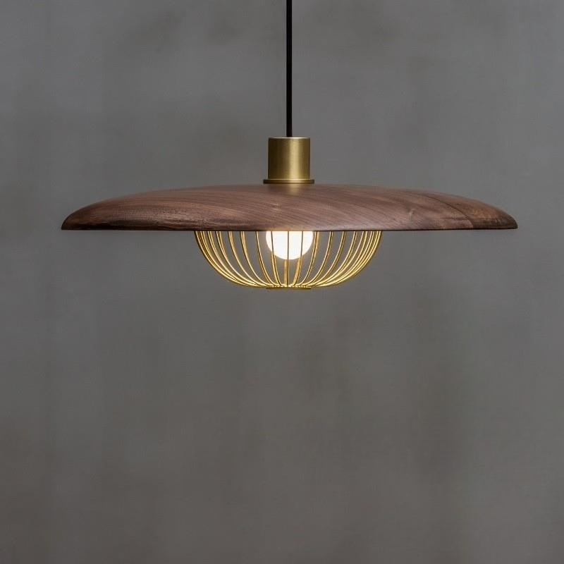 Imitatie houten ronde hanglamp - Switching Coffee To Tea recensie en prijs
