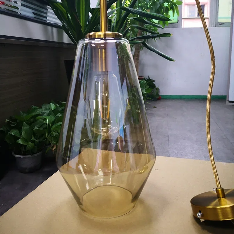 Noordse postmoderne minimalist - Switching Coffee To Tea recensie en prijs